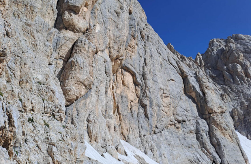 Via Diretta Consiglio – Parete Est Corno Grande, Gran Sasso