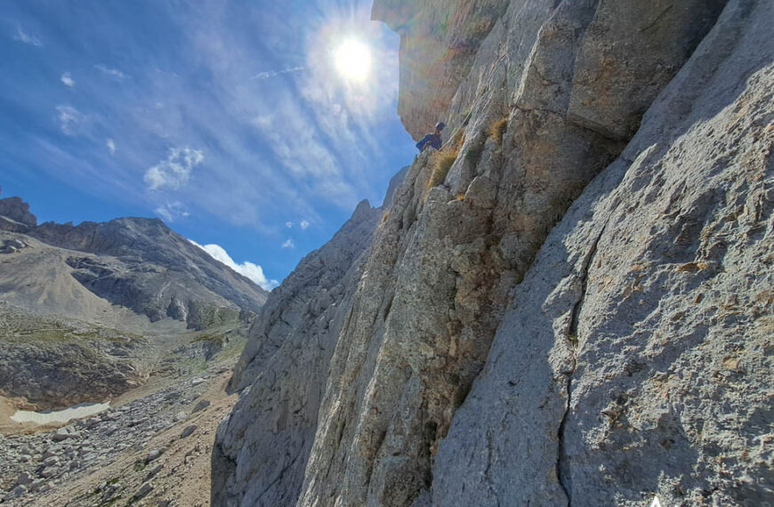 Via Spigolo a destra della Crepa – Corno Piccolo, Gran Sasso